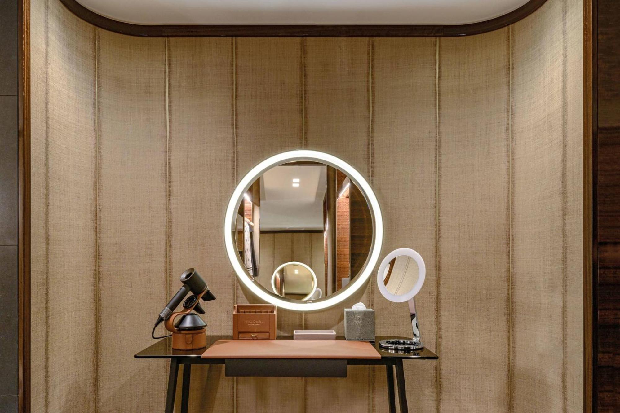 Bvlgari Hotel Париж Экстерьер фото